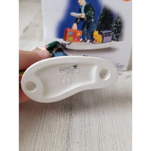 Dept 56 55430 they have a room for us snow village accessory Xmas kitty - Picture 7 of 7